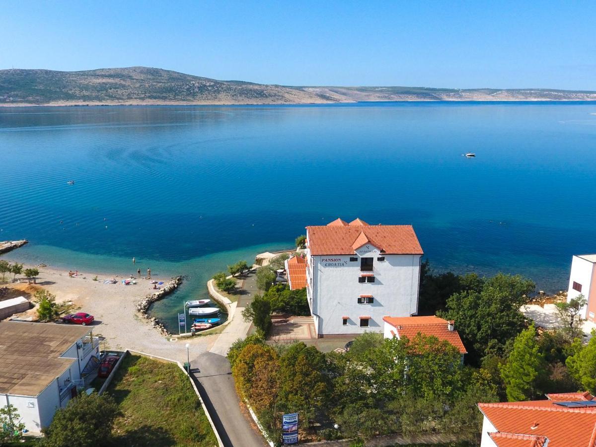 Pansion Croatia Bed & Breakfast สตารีกราด-ปาเคลนีซา ภายนอก รูปภาพ